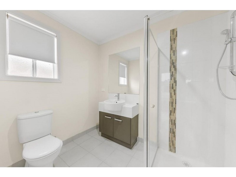 12 Gungurra Grove, Wyndham Vale VIC 3024