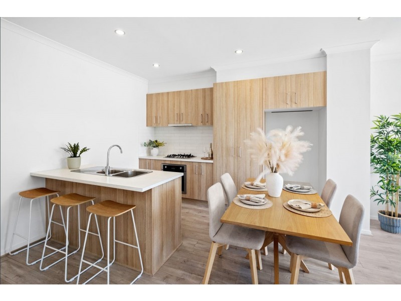 43 Williams Landing Boulevard, Williams Landing VIC 3027