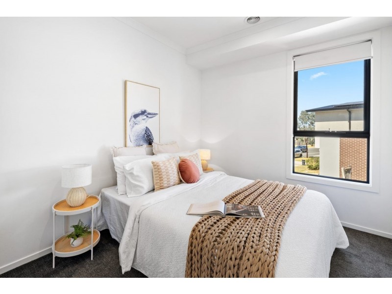 43 Williams Landing Boulevard, Williams Landing VIC 3027