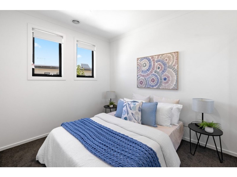 43 Williams Landing Boulevard, Williams Landing VIC 3027