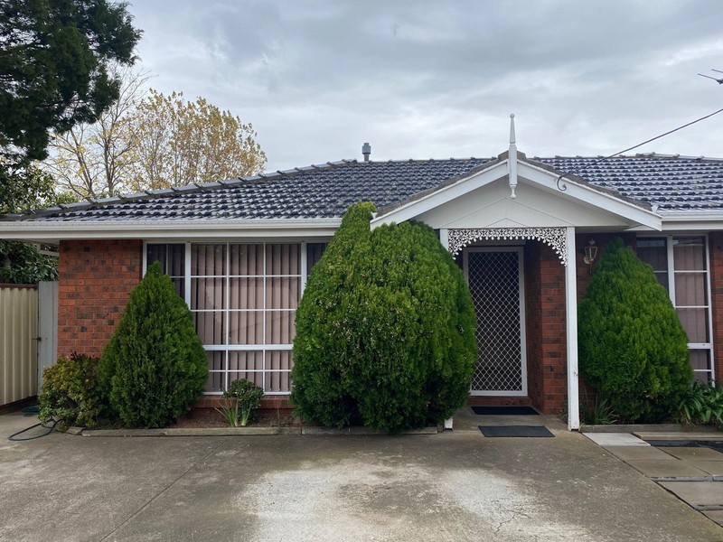 2/45 Oakdene Grove South, Altona Meadows VIC 3028