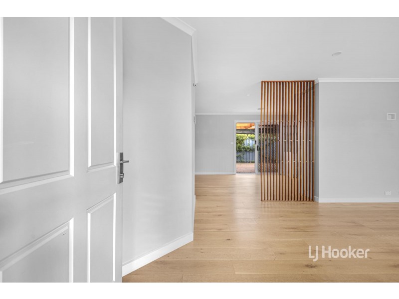 1A Tintern Court, Seabrook VIC 3028