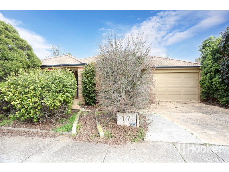 17 Dorrington Street, Point Cook VIC 3030