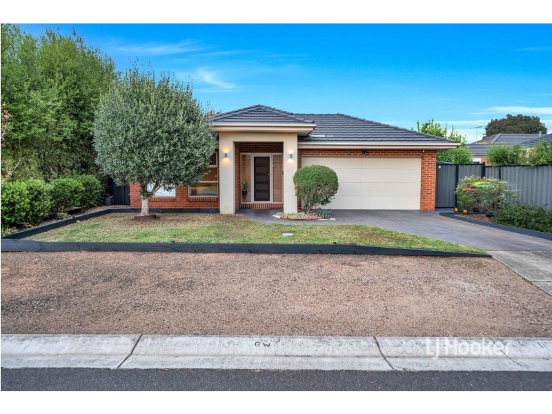 4 Citronella Circuit, Point Cook VIC 3030