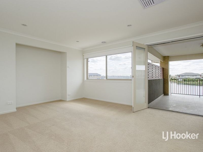 165 Sanctuary Lakes South Boulevar, Sanctuary Lakes VIC 3030