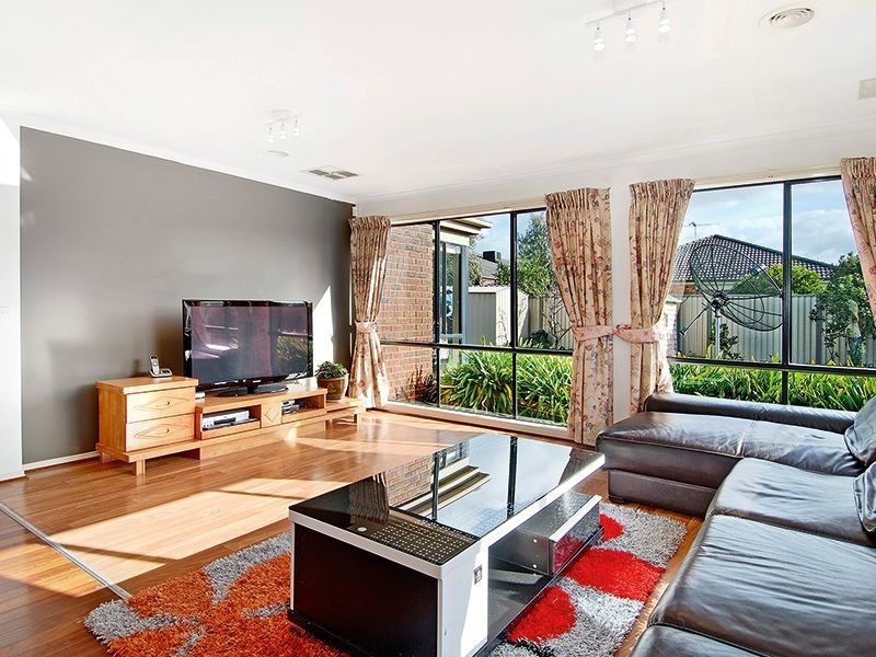 17 Sassari Court, Point Cook VIC 3030