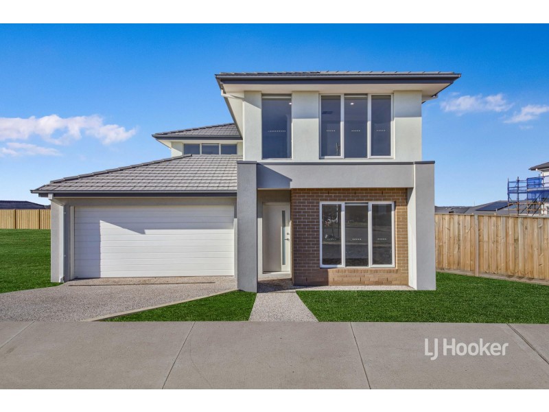 9 Moggs Road, Mambourin VIC 3024