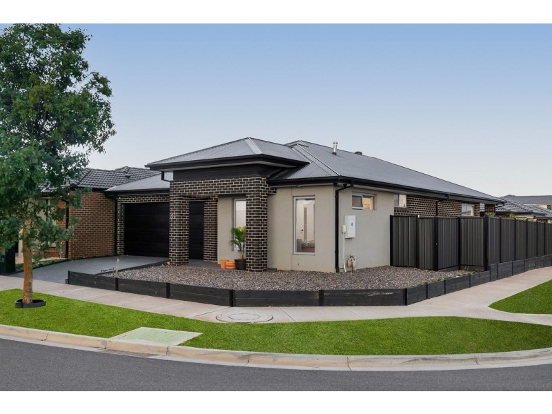 31 Namadgi Crescent, Truganina VIC 3029