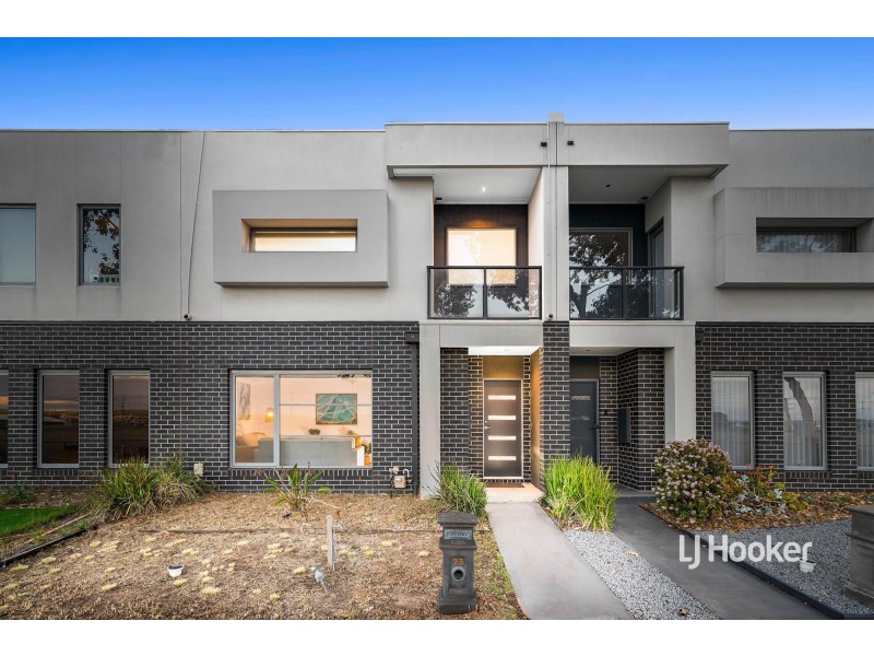 23 Saturn Drive, Truganina VIC 3029