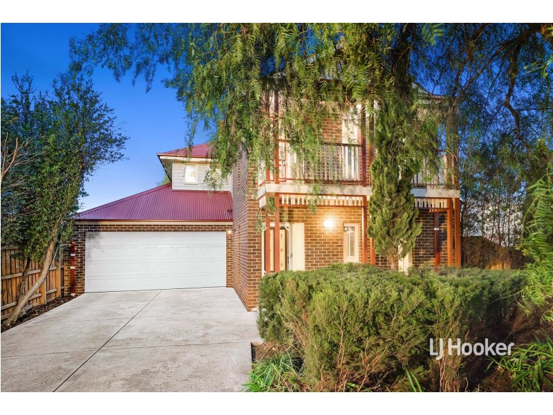 104 Foxwood Drive, Point Cook VIC 3030