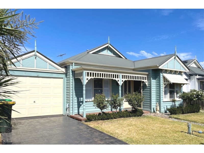 34 Beaumont Drive, Point Cook VIC 3030