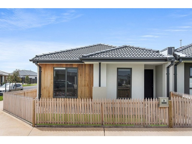 34 Spector Walk, Werribee VIC 3030