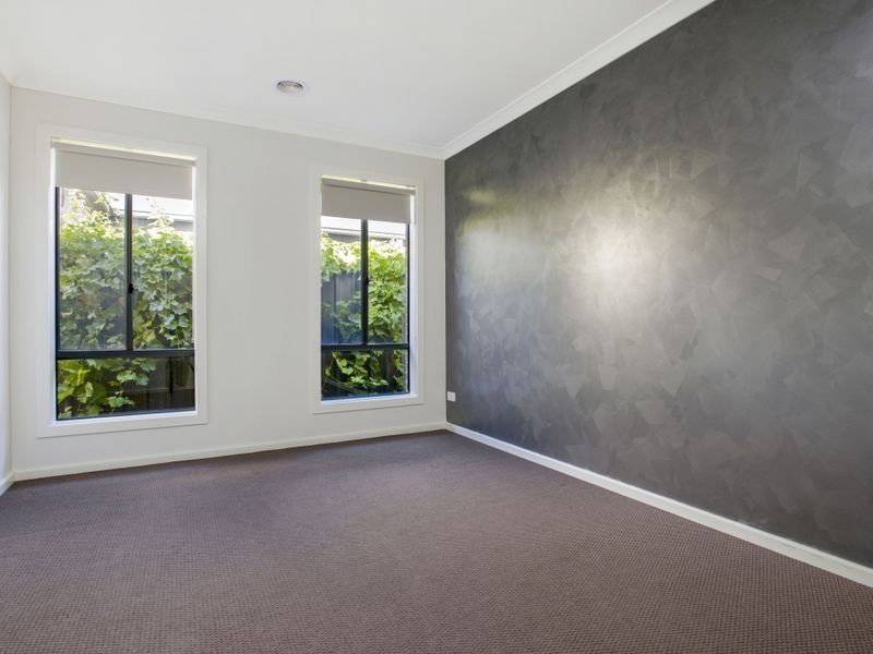 41 Breasley Parkway, Point Cook VIC 3030