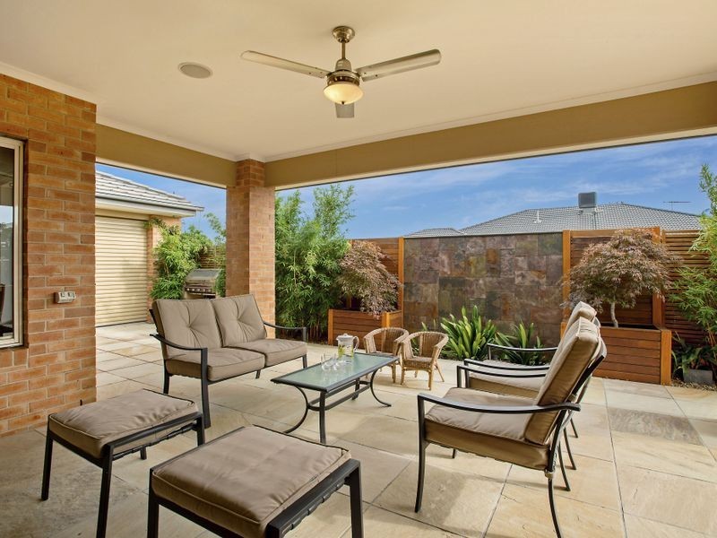 15 Tennant Street, Point Cook VIC 3030