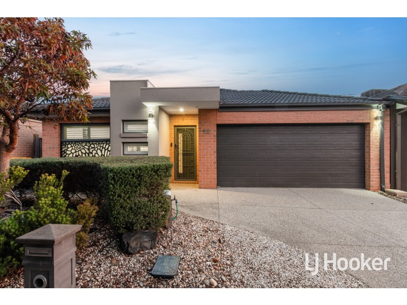 24 Tahitian Terrace, Point Cook VIC 3030