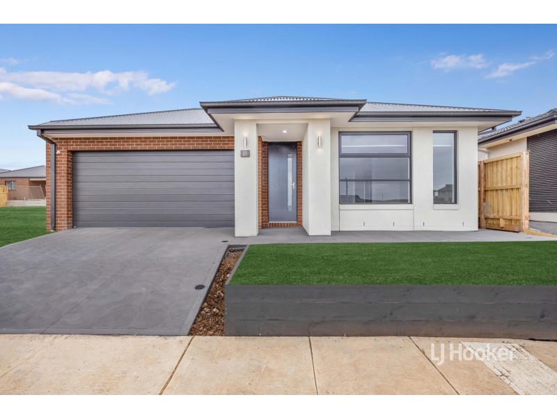 25 Winfred Drive, Mambourin VIC 3024