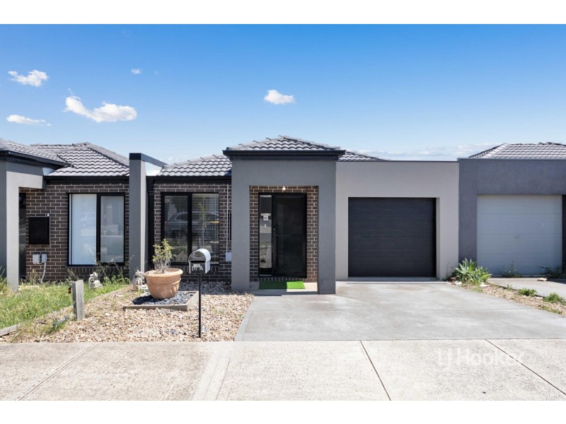 10A Maryann Way, Tarneit VIC 3029