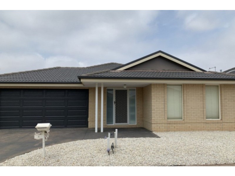 4 Hawkstone Road, Wyndham Vale VIC 3024