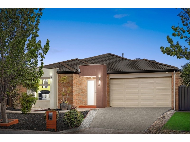 41 Clearwater Rise Parade, Truganina VIC 3029