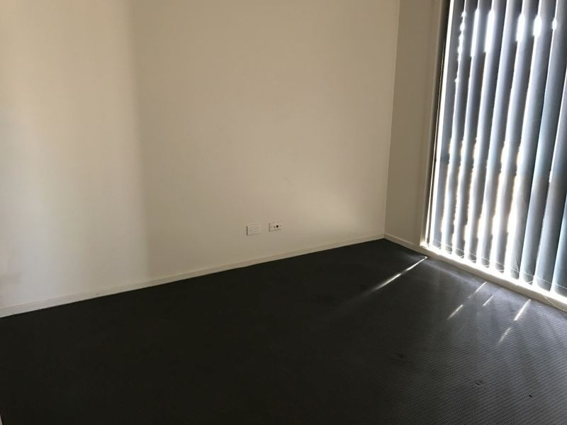 10 Pardalote Close, Werribee VIC 3030