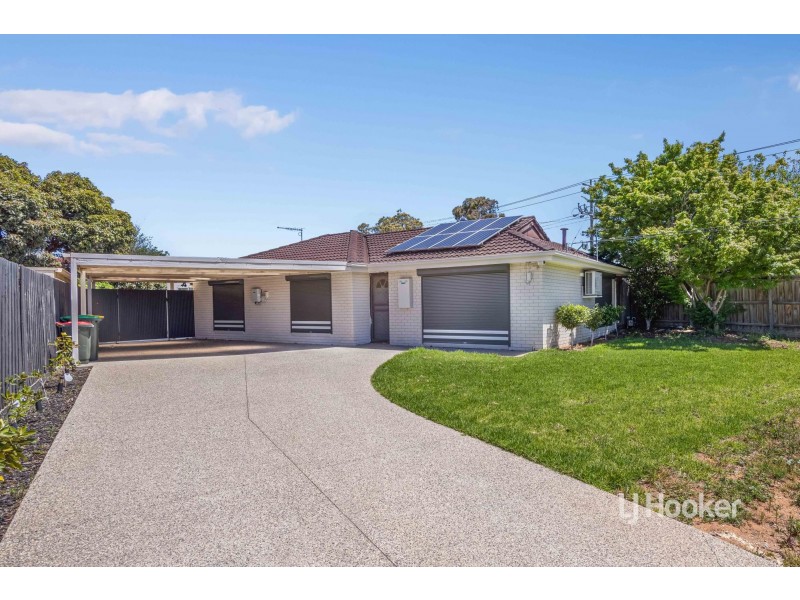 4 Tamarind Crescent, Werribee VIC 3030