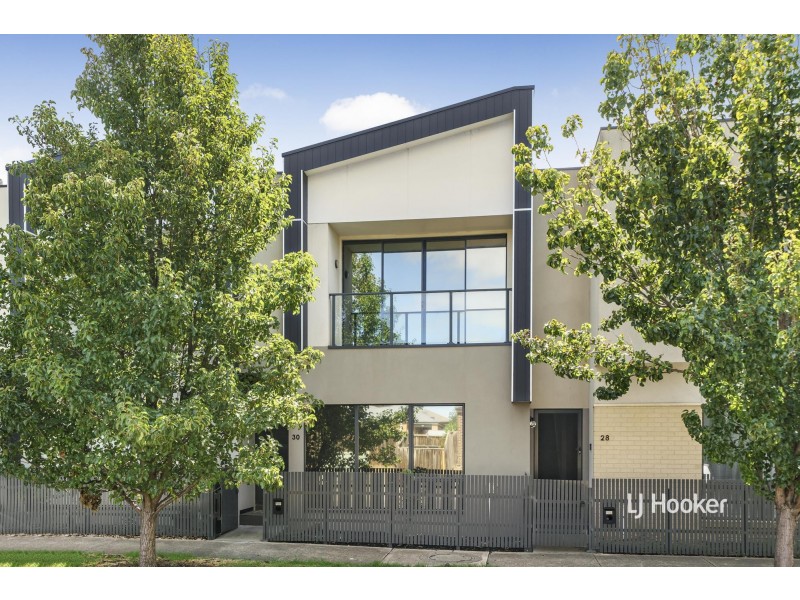30 Paradise Parade, Point Cook VIC 3030