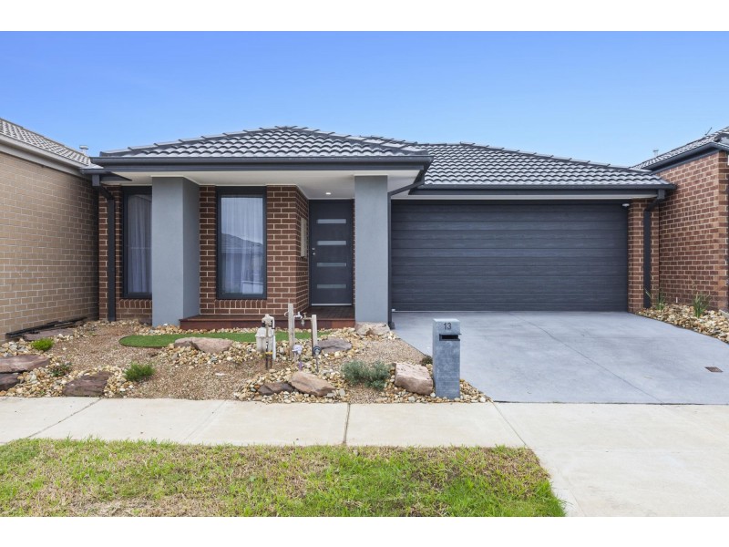 13 Thea Close, Wyndham Vale VIC 3024