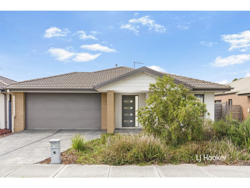 40 Grassbird Drive, Point Cook VIC 3030