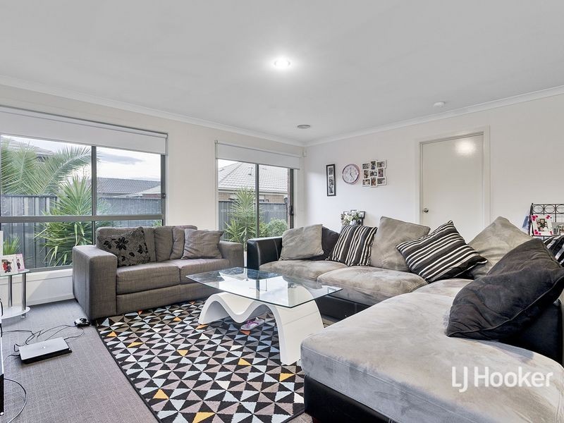 4 Hewett Drive, Point Cook VIC 3030