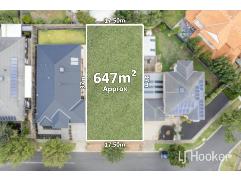 23 Fuchsia Crescent, Point Cook VIC 3030