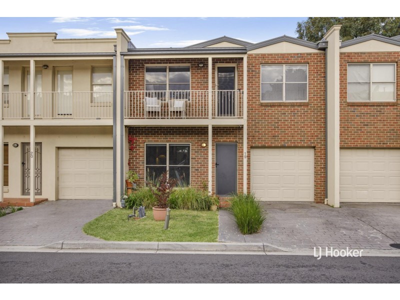 19/14 Mickleton Grove, Point Cook VIC 3030
