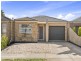 2/76 Westmeadows Lane, Truganina VIC 3029