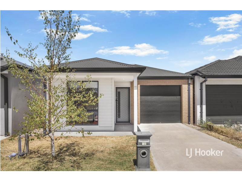16 Karachi Avenue, Tarneit VIC 3029