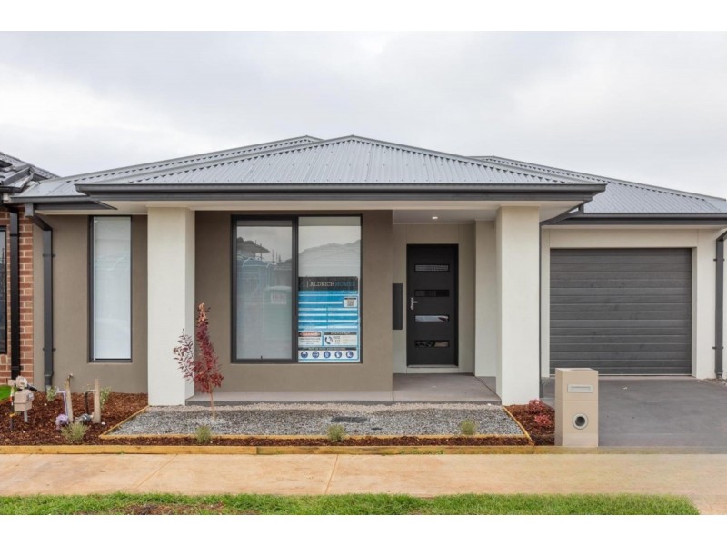 6 Ostic Way, Tarneit VIC 3029
