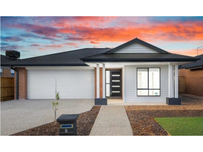 9 Millbrook Drive, Wyndham Vale VIC 3024