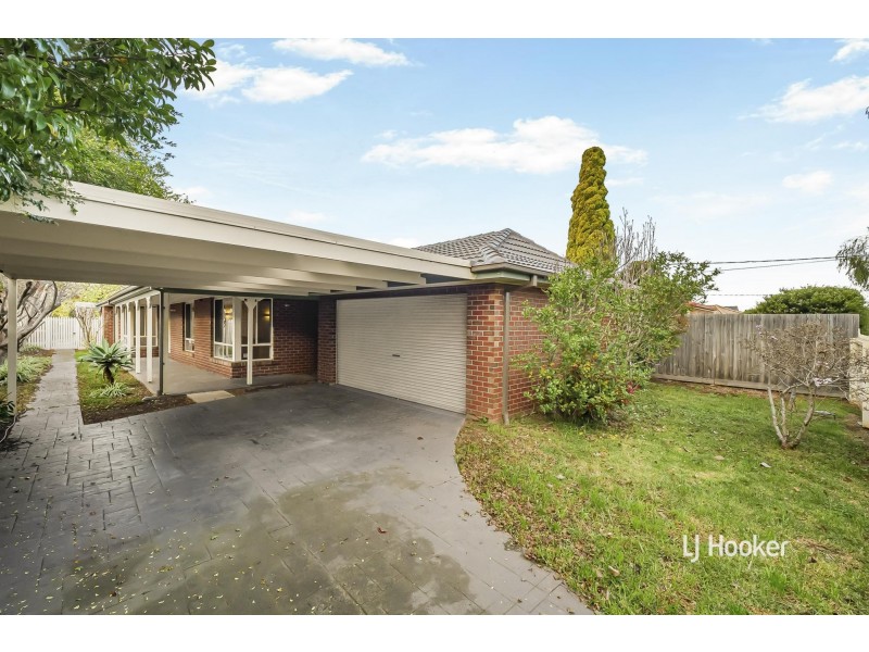 64 Rowes Road, Werribee VIC 3030