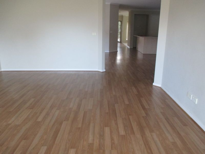 5 Tarango Drive, Point Cook VIC 3030