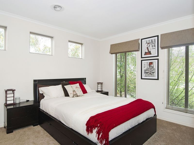 5 Hibiscus Crescent, Point Cook VIC 3030