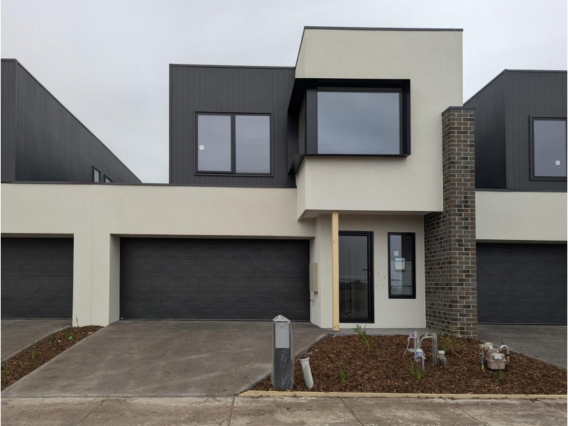 36 Aquarius Way, Wollert VIC 3750