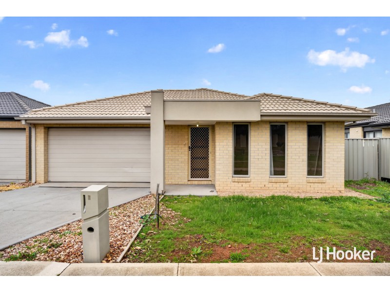 7 Nassella Close, Kurunjang VIC 3337