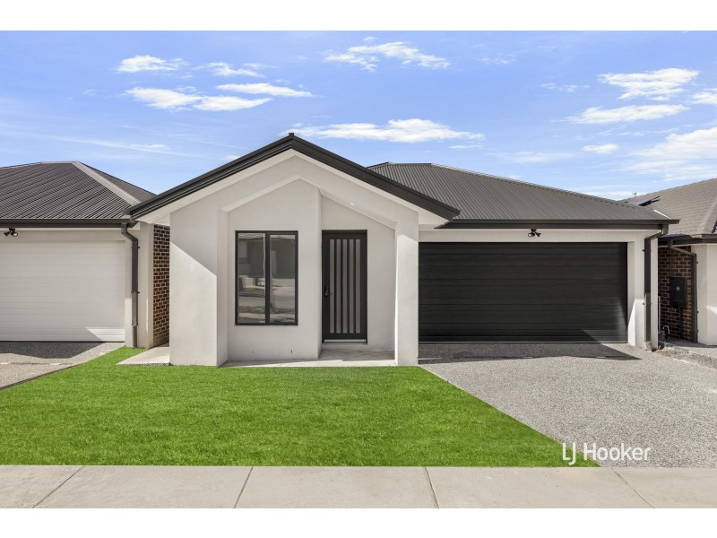 8 Tane Street, Wyndham Vale VIC 3024