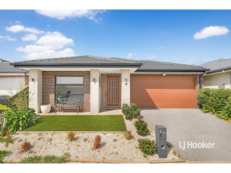 18 Maroon Street, Tarneit VIC 3029