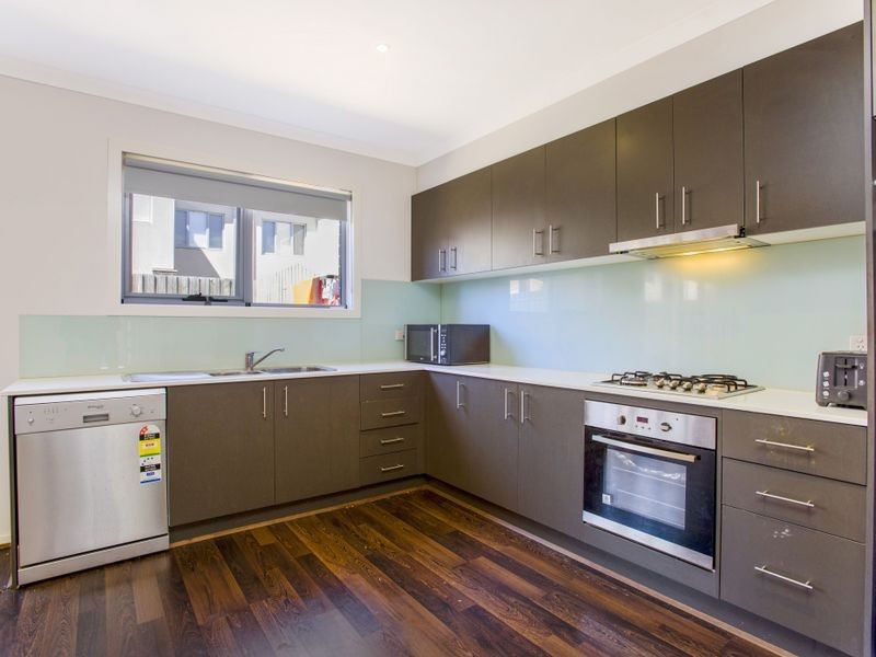 8/24 Findon Court, Point Cook VIC 3030