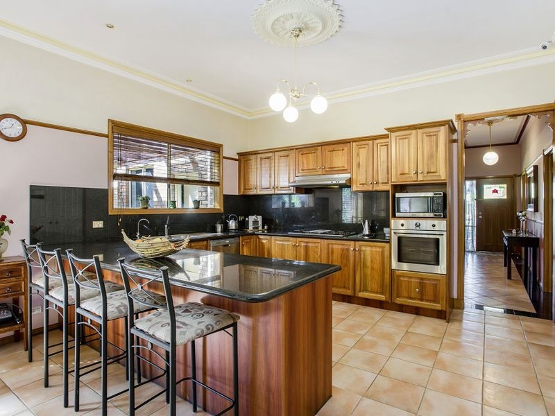 16 Boardwalk Boulevard, Point Cook VIC 3030