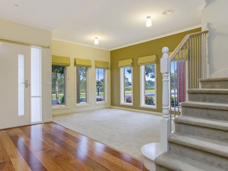 21 Central Park Avenue, Point Cook VIC 3030