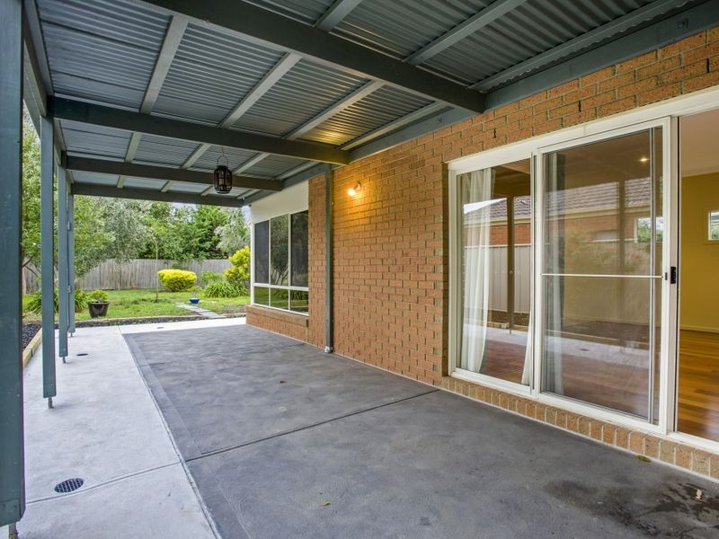 21 Central Park Avenue, Point Cook VIC 3030