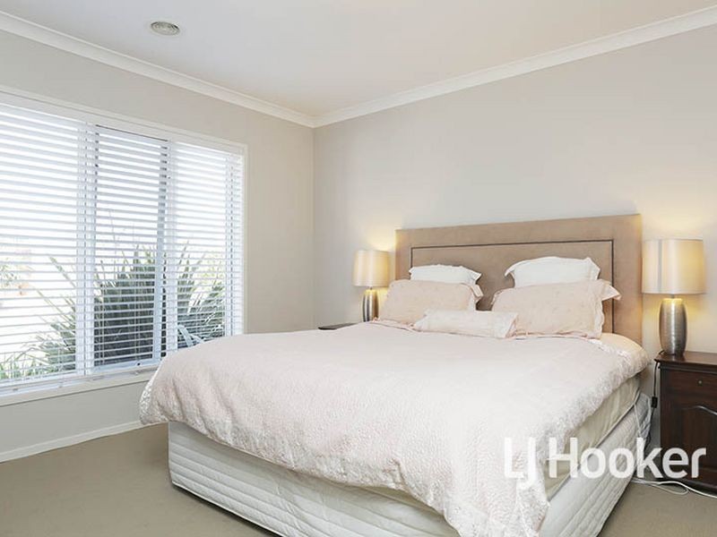 13 Cooinda Way, Point Cook VIC 3030