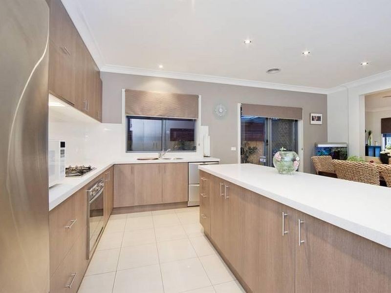 24 Drysdale Crescent, Point Cook VIC 3030