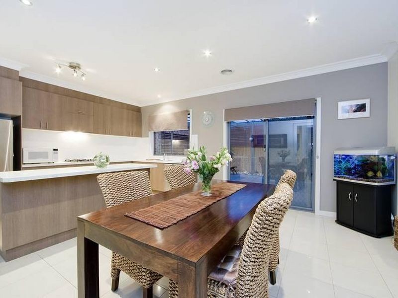 24 Drysdale Crescent, Point Cook VIC 3030
