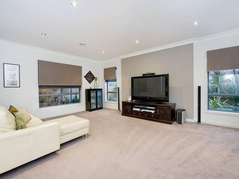 24 Drysdale Crescent, Point Cook VIC 3030